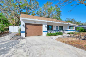 2120 CRAFT LANE, SARASOTA, FL 34239 - MLS#MFRA4696329