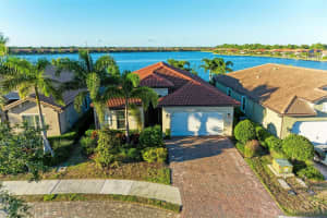 228 MARAVIYA BOULEVARD, NOKOMIS, FL 34275 - MLS#MFRA4696406