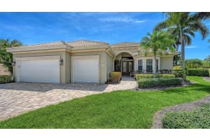 8889 ENCLAVE COURT, SARASOTA, FL 34238 - MLS#MFRA4696410