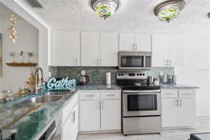 5244 MARSH FIELD LANE, SARASOTA, FL 34235 - MLS#MFRA4696464