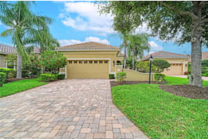 7361 WEXFORD COURT, LAKEWOOD RANCH, FL 34202 - MLS#MFRA4696471