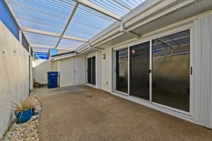 5528 37TH STREET, BRADENTON, FL 34203 - MLS#MFRA4696483
