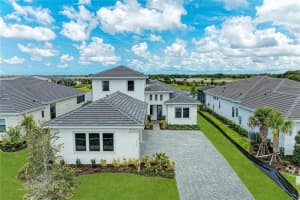 4517 MONDRIAN COURT, SARASOTA, FL 34240 - MLS#MFRA4696495
