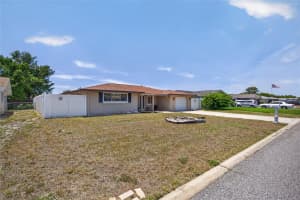 10237 OAK HILL DRIVE, PORT RICHEY, FL 34668 - MLS#MFRA4696556