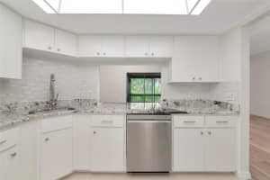 116 WOODLAND PLACE, OSPREY, FL 34229 - MLS#MFRA4696616