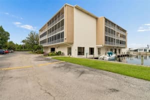 1714 69TH AVENUE, BRADENTON, FL 34207 - MLS#MFRA4696681