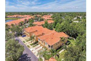 3627 Parkridge Cir #11-203, SARASOTA 3627 Parkridge Cir #11-203, SARASOTA