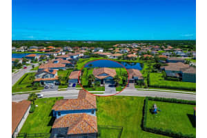 13513 FLAT WOODS TERRACE, BRADENTON, FL 34211 - MLS#MFRA4696745