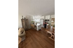 2915 WEBBER STREET, SARASOTA, FL 34239 - MLS#MFRA4696773