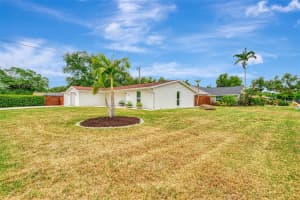 2920 GULF GATE DRIVE, SARASOTA, FL 34231 - MLS#MFRA4696797
