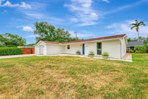 2920 GULF GATE DRIVE, SARASOTA, FL 34231 - MLS#MFRA4696797