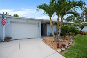 1315 WESTPORT LANE, SARASOTA, FL 34232 - MLS#MFRA4696836