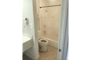 7150 N TAMIAMI TRL #S503, SARASOTA, FL 34243 - MLS#MFRA4696866