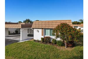 2731 RIVERBLUFF WAY, SARASOTA, FL 34231 - MLS#MFRA4696921