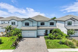 16438 SLATE PLACE, LAKEWOOD RANCH, FL 34211 - MLS#MFRA4696945