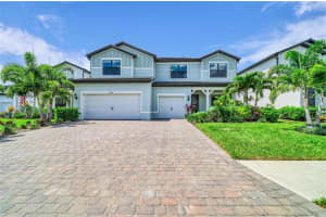 16438 SLATE PLACE, LAKEWOOD RANCH, FL 34211 - MLS#MFRA4696945