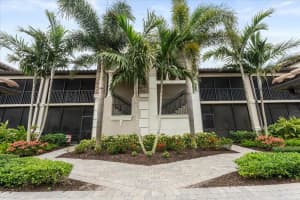 5614 PALMER CIRCLE, LAKEWOOD RANCH, FL 34211 - MLS#MFRA4697015