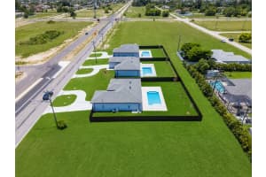 29 DIPLOMAT PARKWAY, CAPE CORAL, FL 33909 - MLS#MFRA4697023