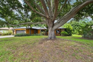 4873 HUNTLEIGH DRIVE, SARASOTA, FL 34233 - MLS#MFRA4697035