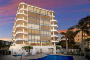 136 GOLDEN GATE POINT, SARASOTA, FL 34236 - MLS#MFRA4697142