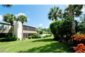 507 LAKESIDE DRIVE, BRADENTON, FL 34210 - MLS#MFRA4697167