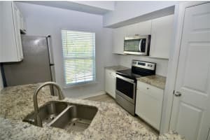 5621 BIDWELL PARKWAY, SARASOTA, FL 34233 - MLS#MFRA4697287