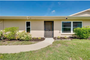 5617 EVERGREEN DR #27, SARASOTA, FL 34233 - MLS#MFRA4697419