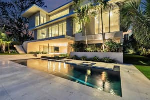 500 HARBOR COVE CIRCLE, LONGBOAT KEY, FL 34228 - MLS#MFRA4697649