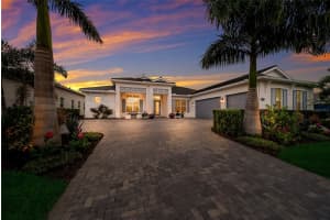 8448 CANE BAY COURT, LAKEWOOD RANCH, FL 34202 - MLS#MFRA4697708