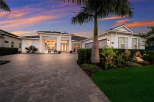 8448 CANE BAY COURT, LAKEWOOD RANCH, FL 34202 - MLS#MFRA4697708