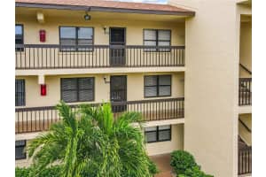 425 30TH AVENUE, BRADENTON, FL 34205 - MLS#MFRA4697777
