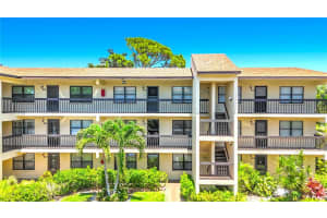 425 30TH AVENUE, BRADENTON, FL 34205 - MLS#MFRA4697777
