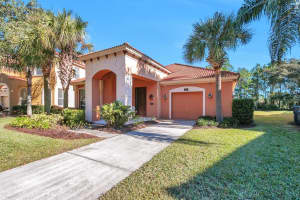 518 Orange Cosmos Blvd, Davenport, FL 33837, Sold 02/07/22