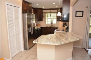 541 PARADISE PT, HAINES CITY, FL 33844 Sold 07/25/22