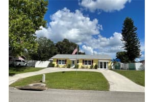 214 LAKE THOMAS DR, WINTER HAVEN, FL 33880 Sold 10/04/22