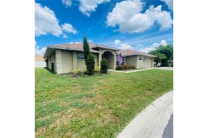 203 Lake Mariam Ct, Winter Haven, FL 33884, Sold 10/17/22