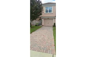 1210 ROMANI AVENUE, DAVENPORT, FL 33896 Sold 12/20/24