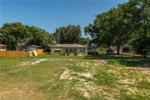 103 Eagle Lake Loop Rd, WINTER HAVEN