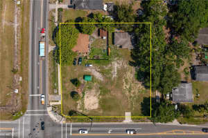 103 ELOISE LOOP ROAD, WINTER HAVEN, FL 33884 - MLS#MFRB4901530