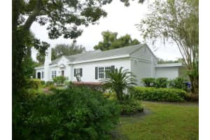 1815 COMANCHE TRAIL, LAKELAND, FL 33803 Sold 11/15/24