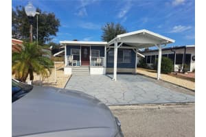 612 Golf Crest Ln, DAVENPORT