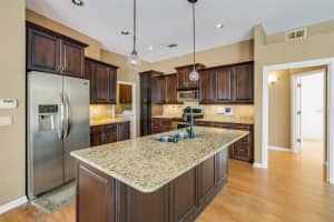 6928 HAYTER LANE, LAKELAND, FL 33813 Sold 07/25/25