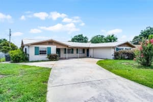 900 HOWARD TERRACE, WINTER HAVEN, FL 33881 - MLS#MFRB4901957