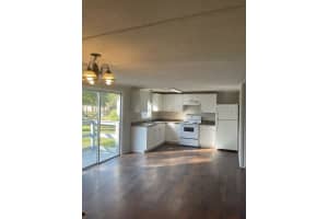 5165 HINSON AVENUE, HAINES CITY, FL 33844 - MLS#MFRB4902030