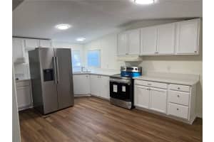 4056 SHADY VIEW RUN, MULBERRY, FL 33860 Sold 10/17/25