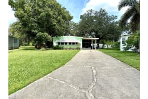 1610 REYNOLDS ROAD, LAKELAND, FL 33801 - MLS#MFRB4902049