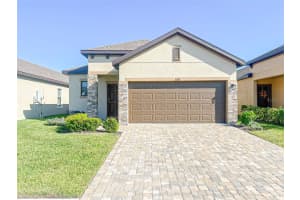 3388 Cup Dr, LAKELAND