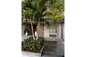 7150 N Tamiami Trl #s515, SARASOTA