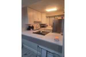 1836 CRYSTAL LAKE DRIVE, LAKELAND, FL 33801 - MLS#MFRB4902126