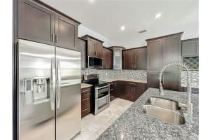 810 LAKEWORTH CIRCLE, LAKE MARY, FL 32746 - MLS#MFRB4902139